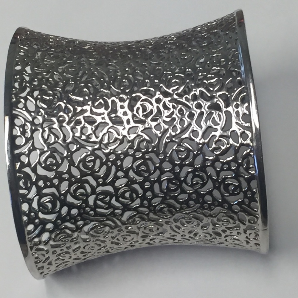 Kendra Scott Silver Ainsley Cuff Bracelet